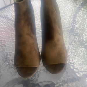 Suede olive green ankle boots